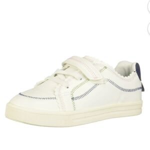 OshKosh B'Gosh Unisex-Child Sweetie Sneaker.